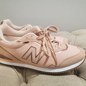 Brand New New Balance Women's Size 7.5